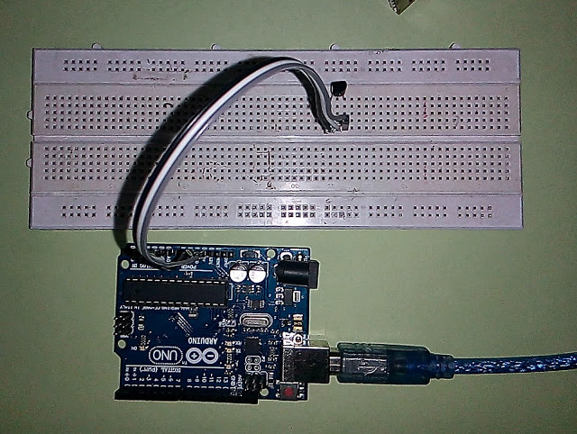 Lm35 को Arduino से connect करके computer पर तापमान को print करना